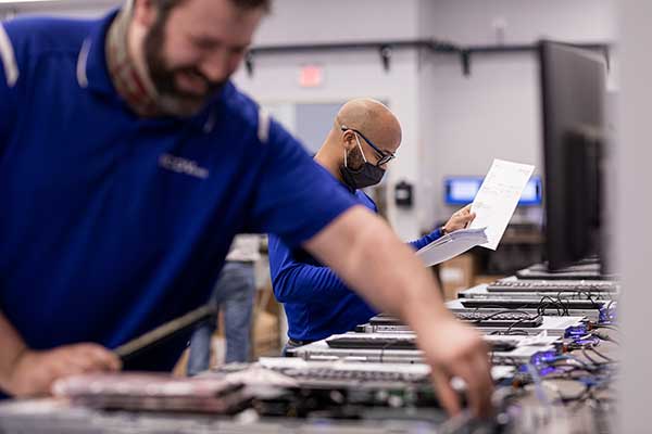 lab-staff-600x400